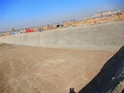 富顺高铁桩基础建设