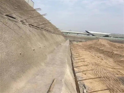 富顺河道边坡加固